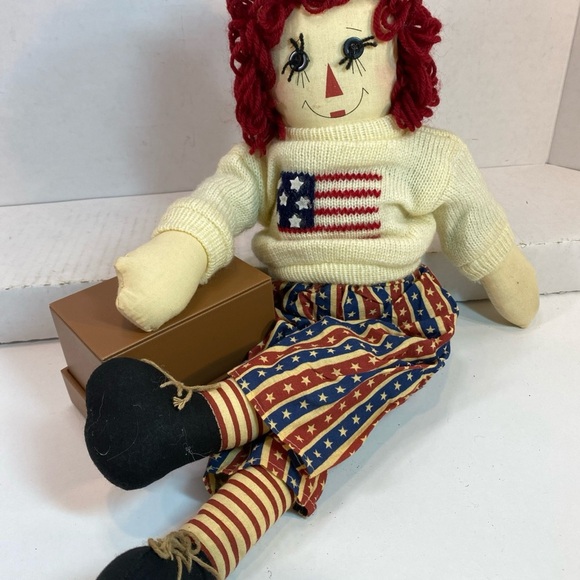VINTAGE  RAGGEDY ANDY DOLL WITH  AMERICAN FLAG CLOTHING  18” - Picture 1 of 8